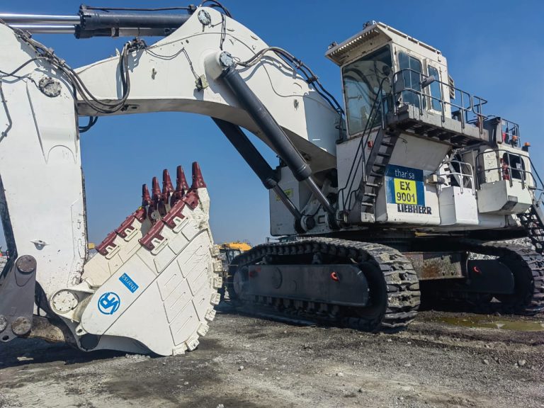 Liebherr R9400 BH Bucket